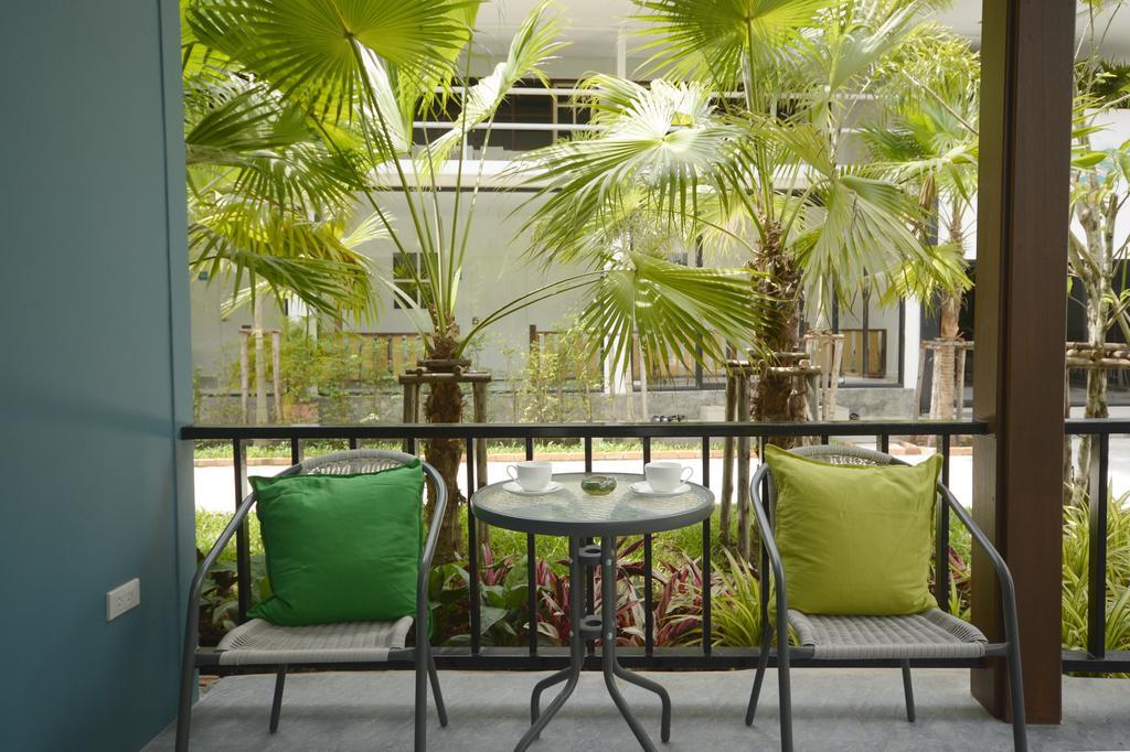 Irest Ao Nang Seafront Hostel Buitenkant foto