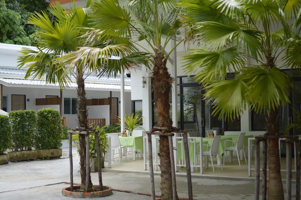 Irest Ao Nang Seafront Hostel Buitenkant foto