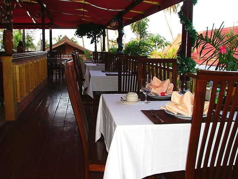 Irest Ao Nang Seafront Hostel Buitenkant foto